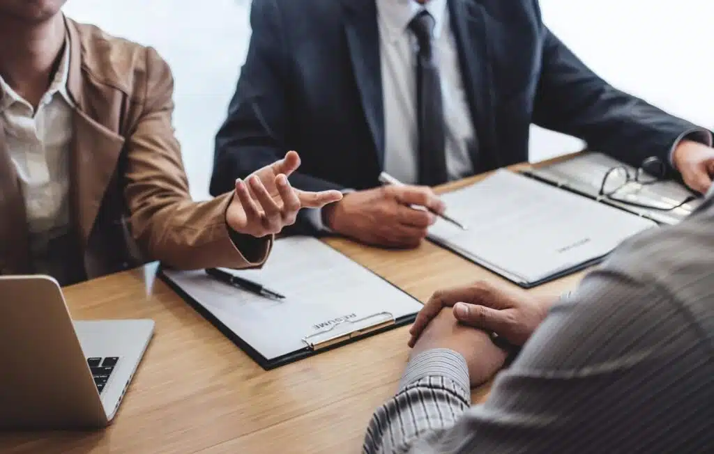 The Importance of Hiring a Professional Process Server